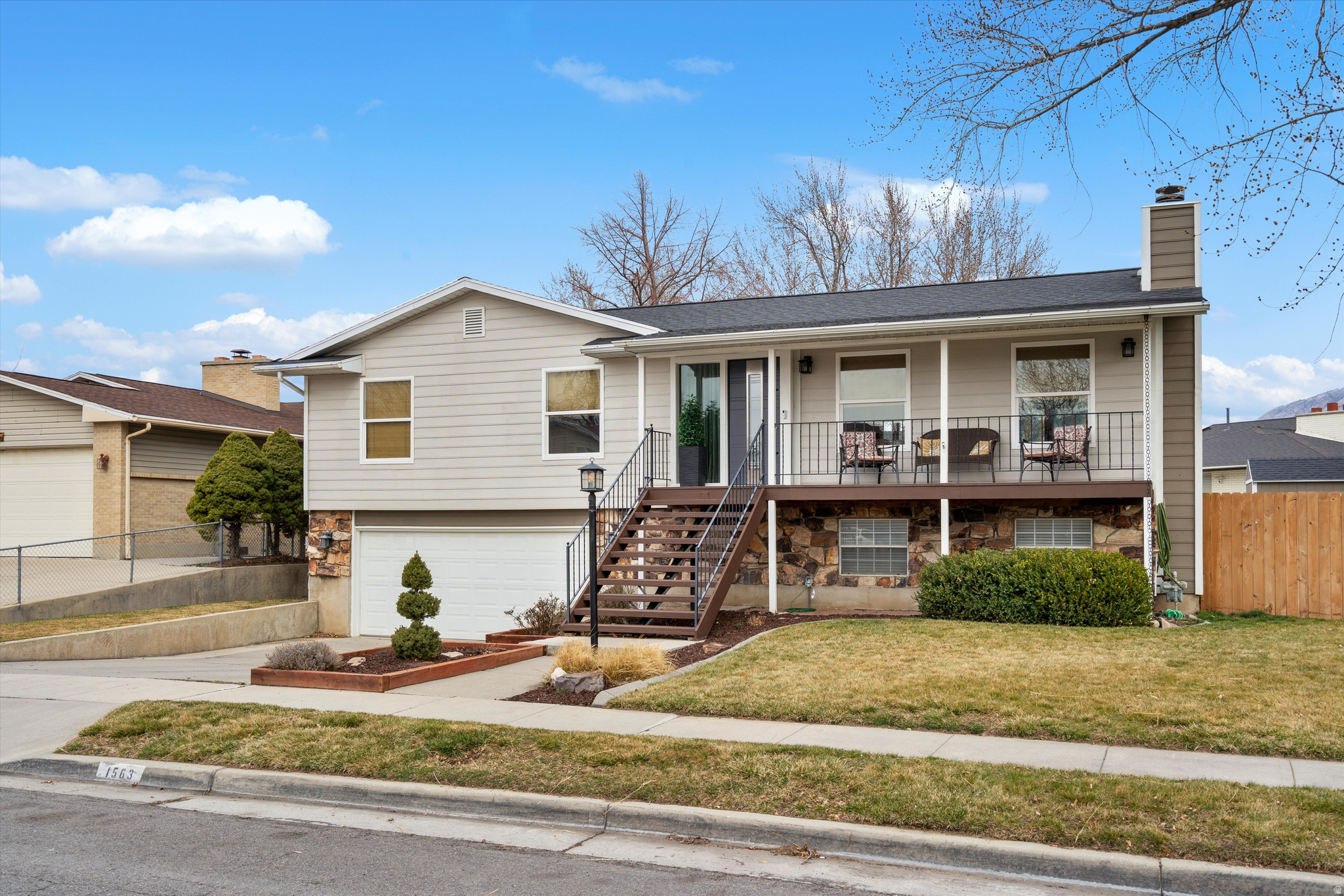 WHITE CITY #35 - Residential