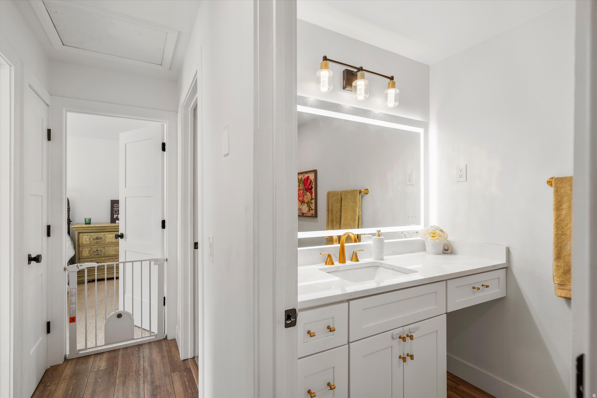 WHITE CITY #35 - Residential