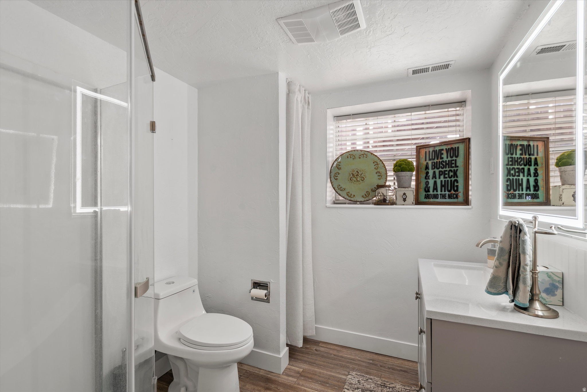 WHITE CITY #35 - Residential