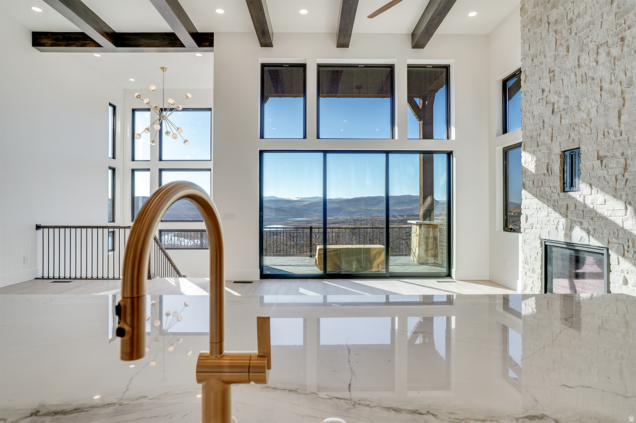 AMANTI LAGO - Residential