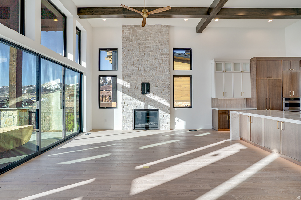 AMANTI LAGO - Residential