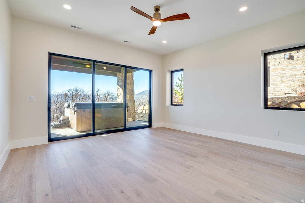 AMANTI LAGO - Residential