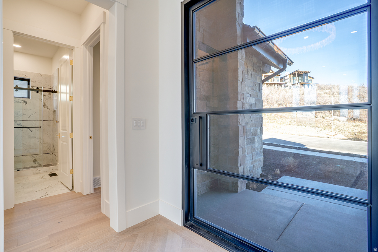 AMANTI LAGO - Residential