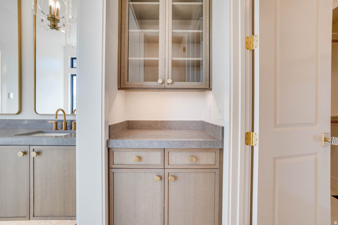 AMANTI LAGO - Residential