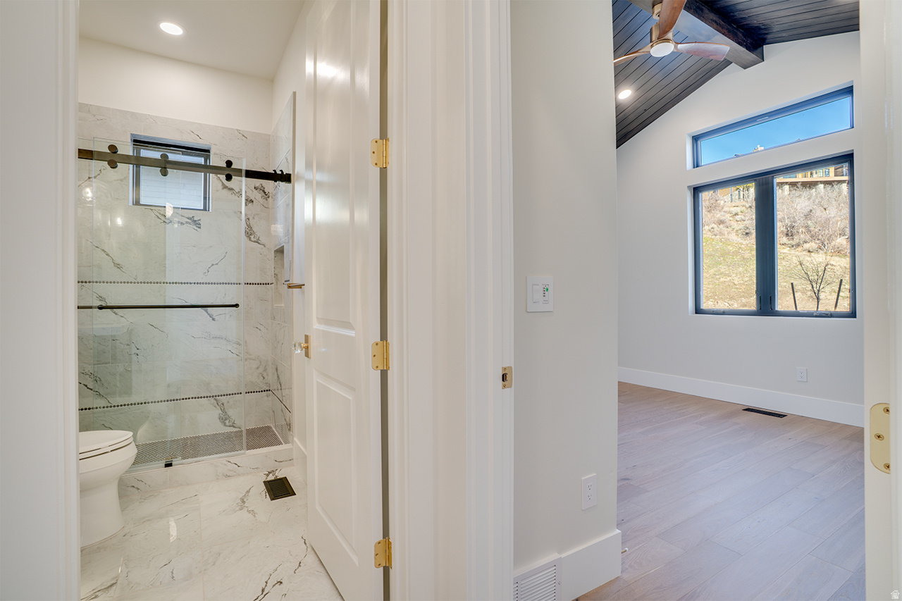 AMANTI LAGO - Residential