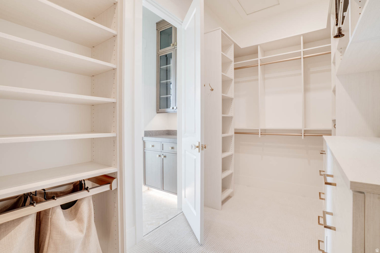 AMANTI LAGO - Residential