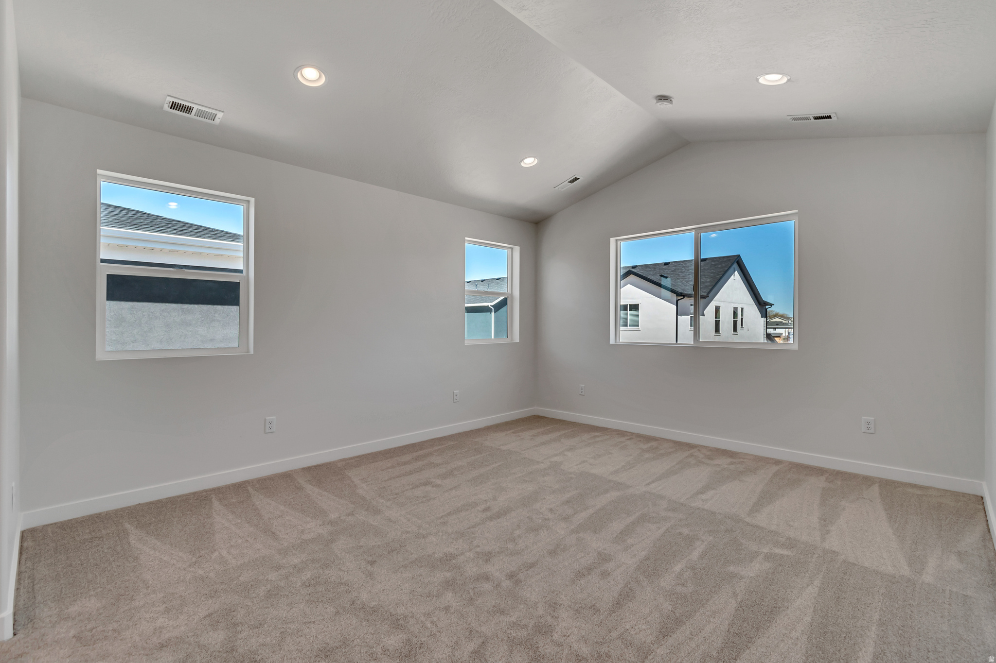 PARKVIEW AT SHORELINE - Residential