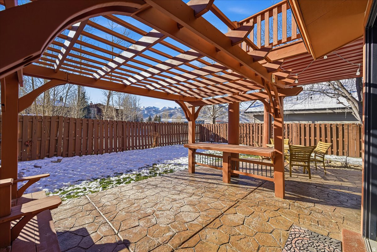 BLACKHAWK STATION - Residential