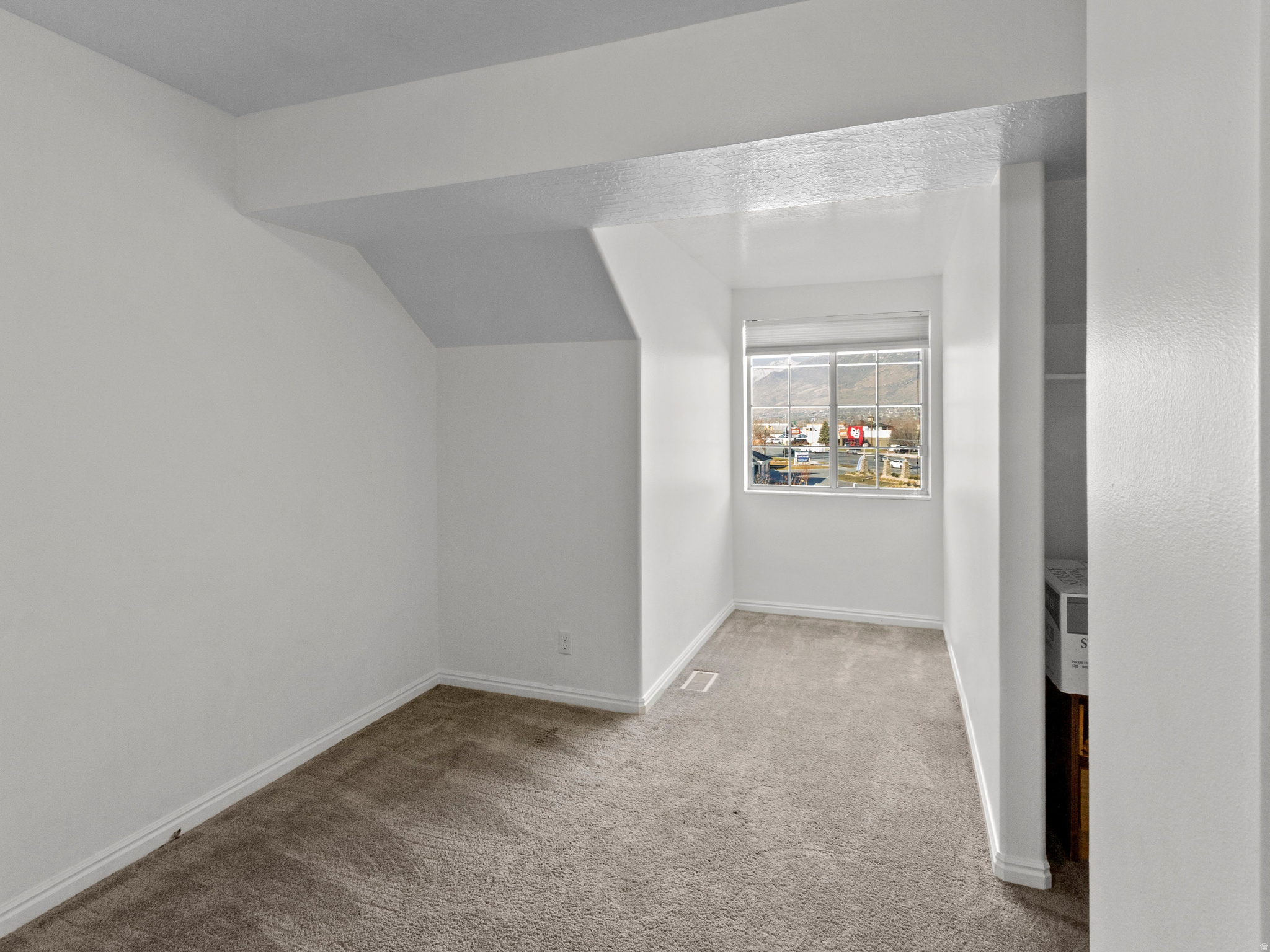 ABBY CONDO - Residential