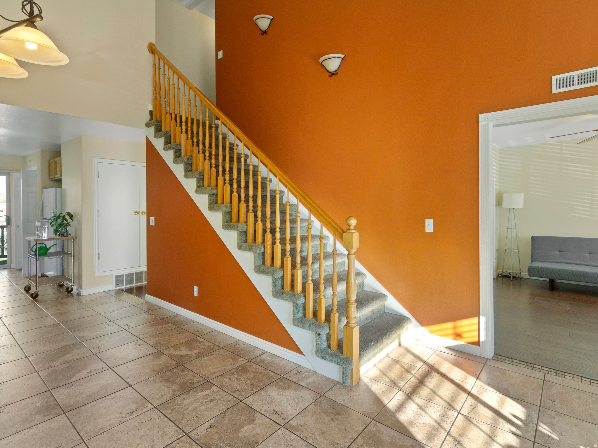 ABBY CONDO - Residential