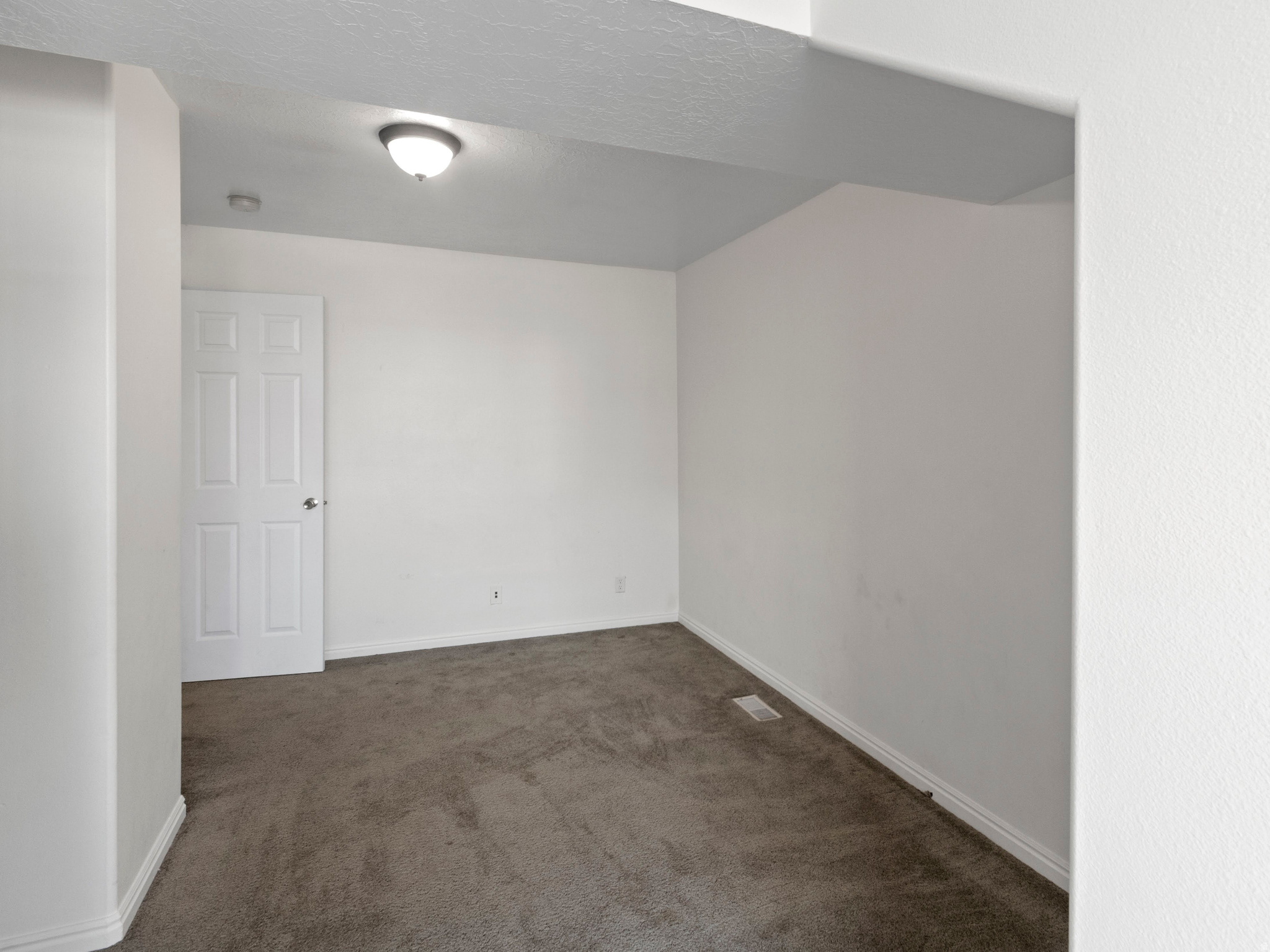 ABBY CONDO - Residential