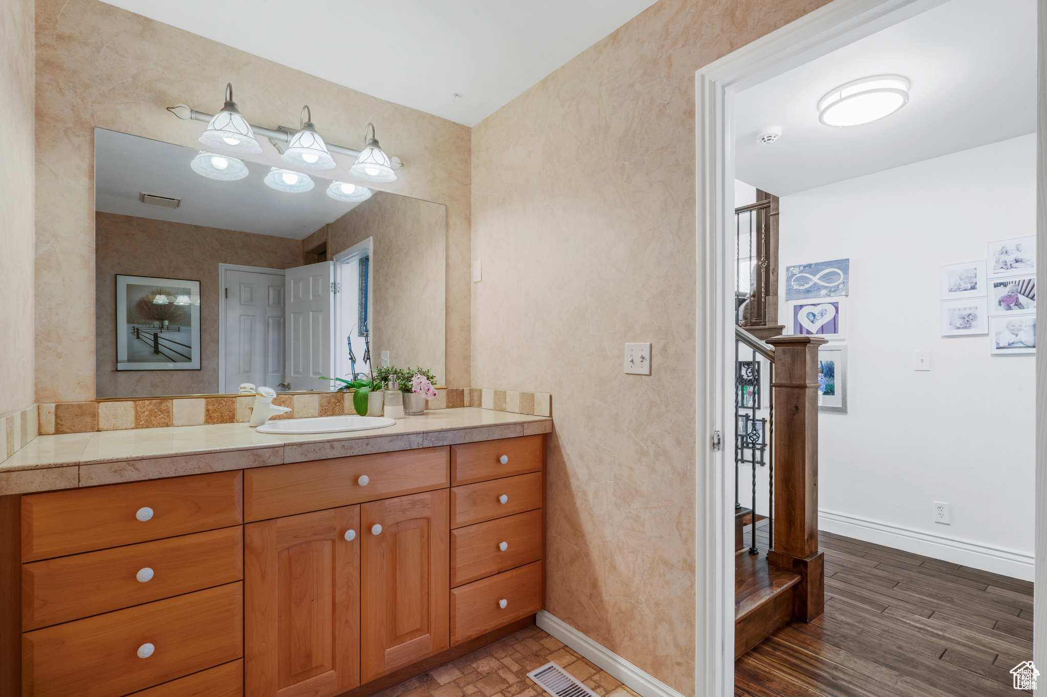 PEPPERWOOD - Residential