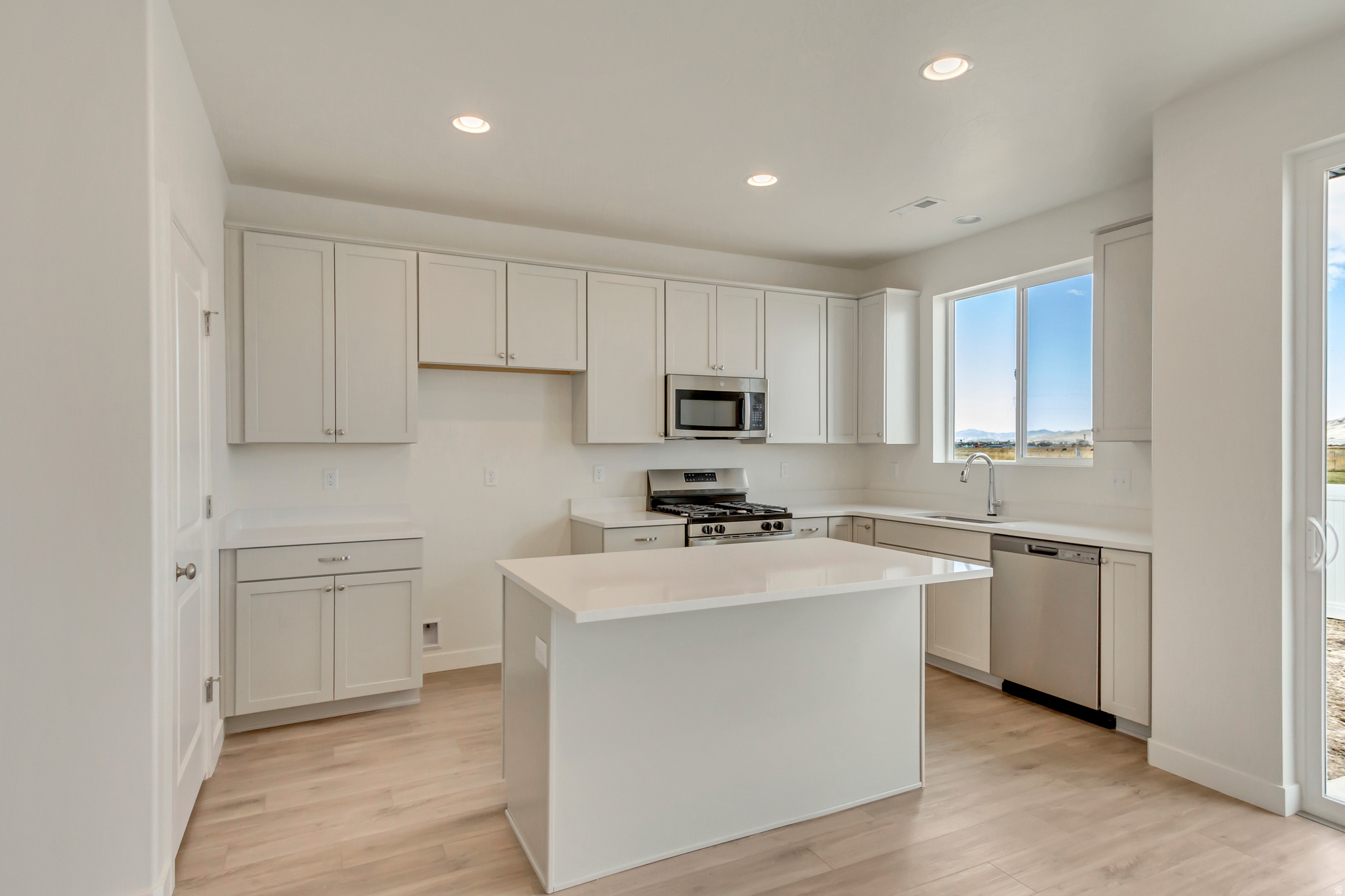 HARMONY POINT - Residential