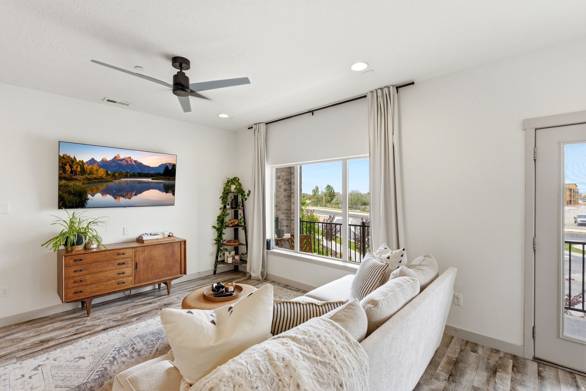 THE AVENUES AT STATION PARK - Residential