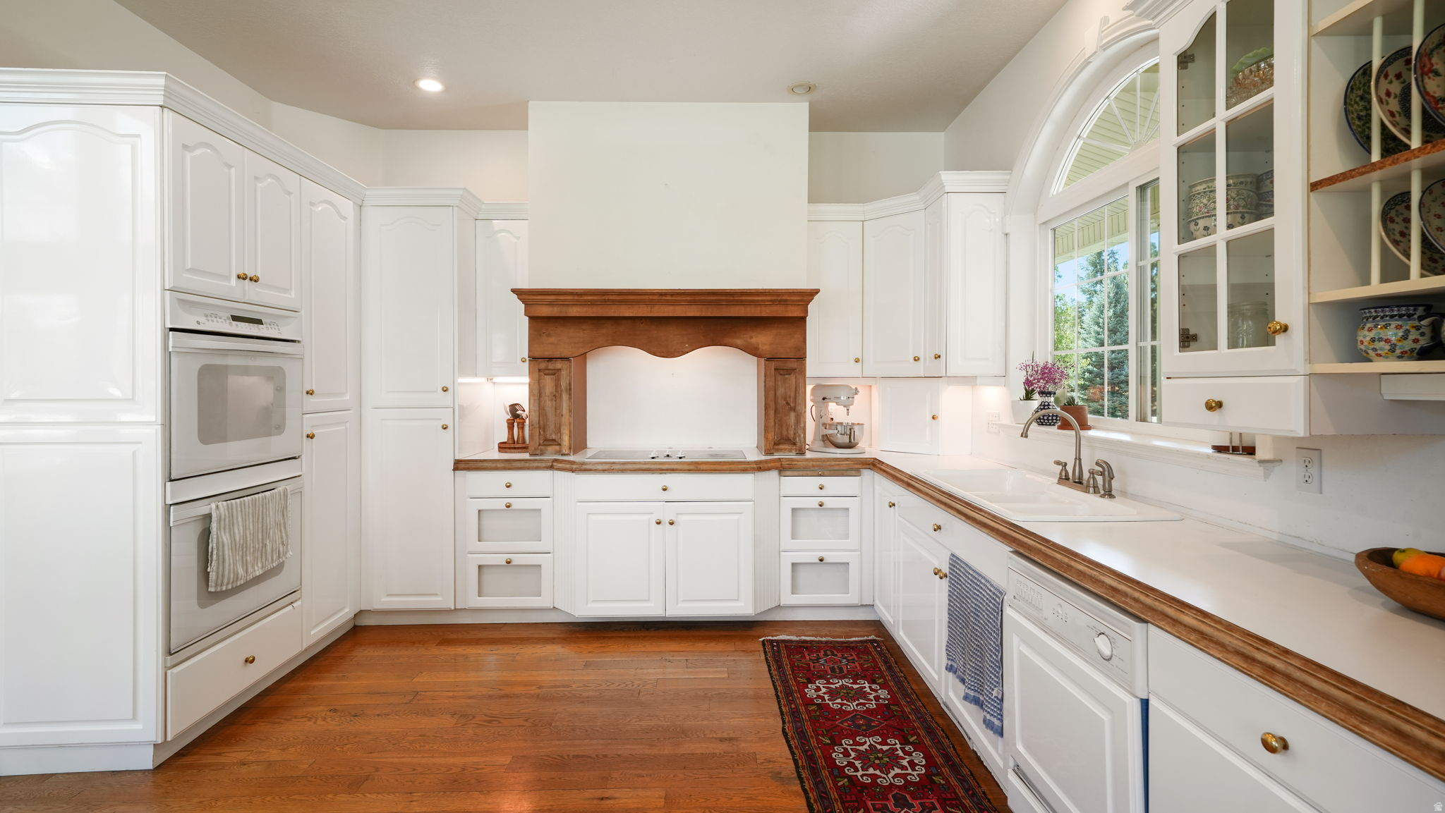 EAST VIEW - Residential