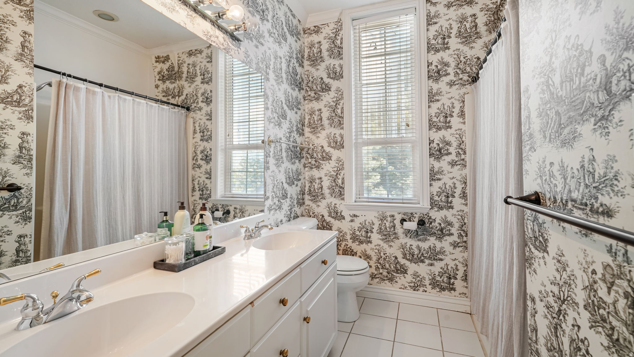 EAST VIEW - Residential