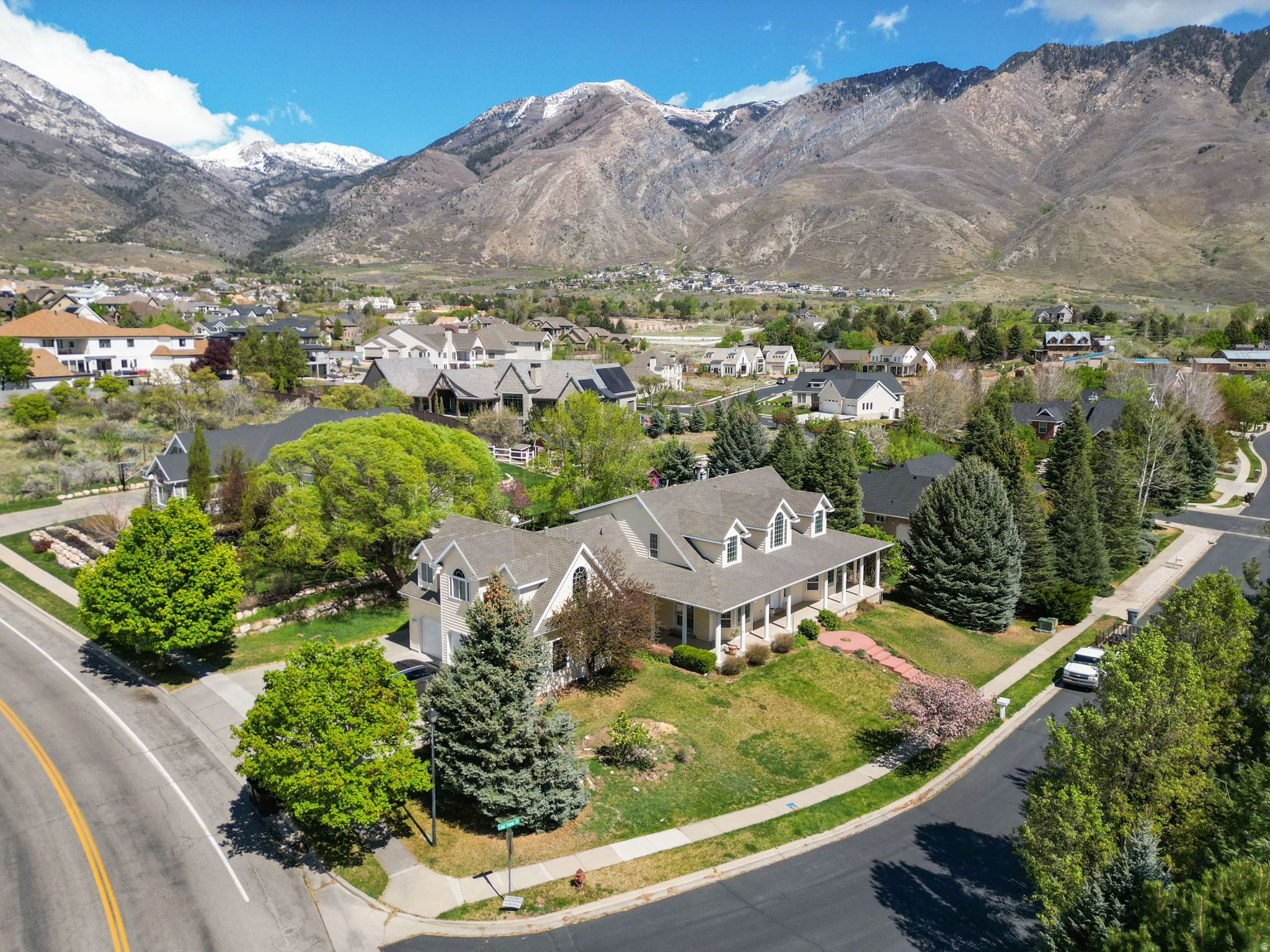 EAST VIEW - Residential