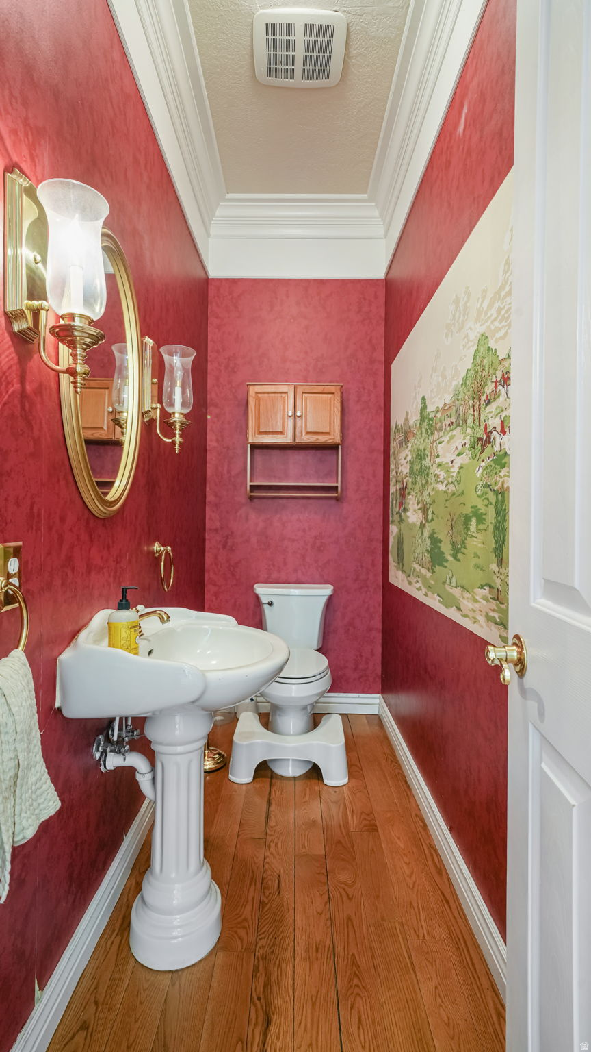 EAST VIEW - Residential