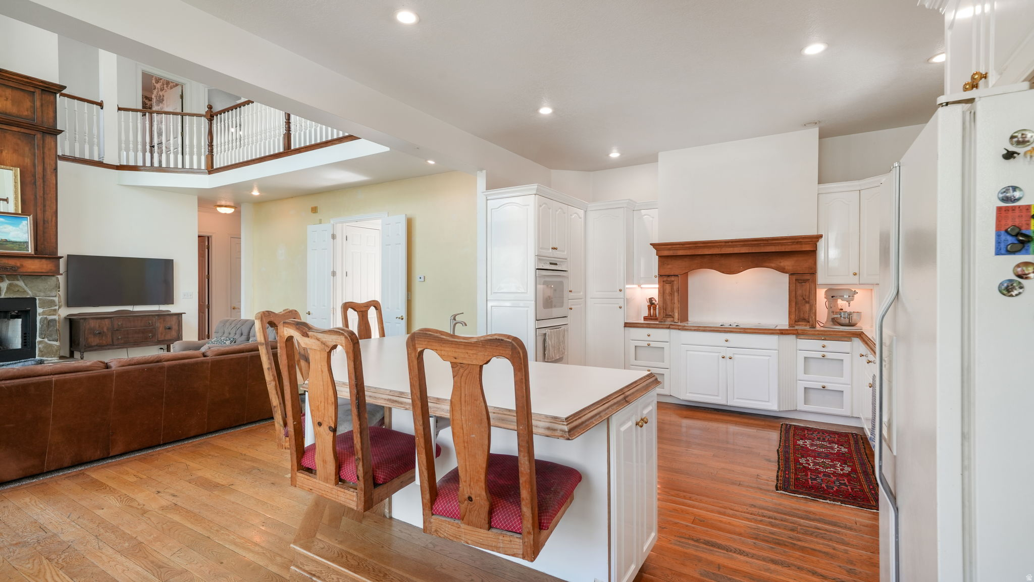 EAST VIEW - Residential