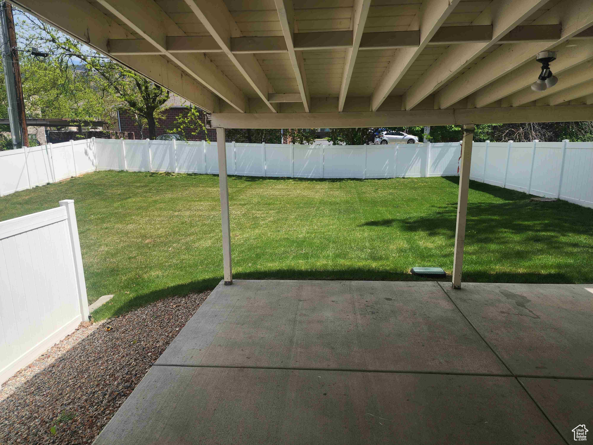 Bountiful, Utah 84010, United States, 4 Bedrooms Bedrooms, ,2 BathroomsBathrooms,Residential,Active,219960