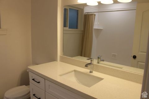 Tiny photo for 545 S 100 E, Bountiful, UT 84010 (MLS # 2114785)