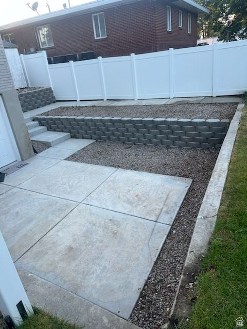 Bountiful, Utah 84010, United States, 4 Bedrooms Bedrooms, ,2 BathroomsBathrooms,Residential,Active,219960