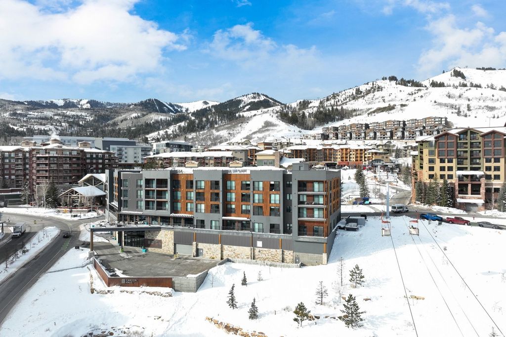 Photo of 2670 W CANYONS RESORT DR #427, Park City, UT 84098 (MLS # 2140199)