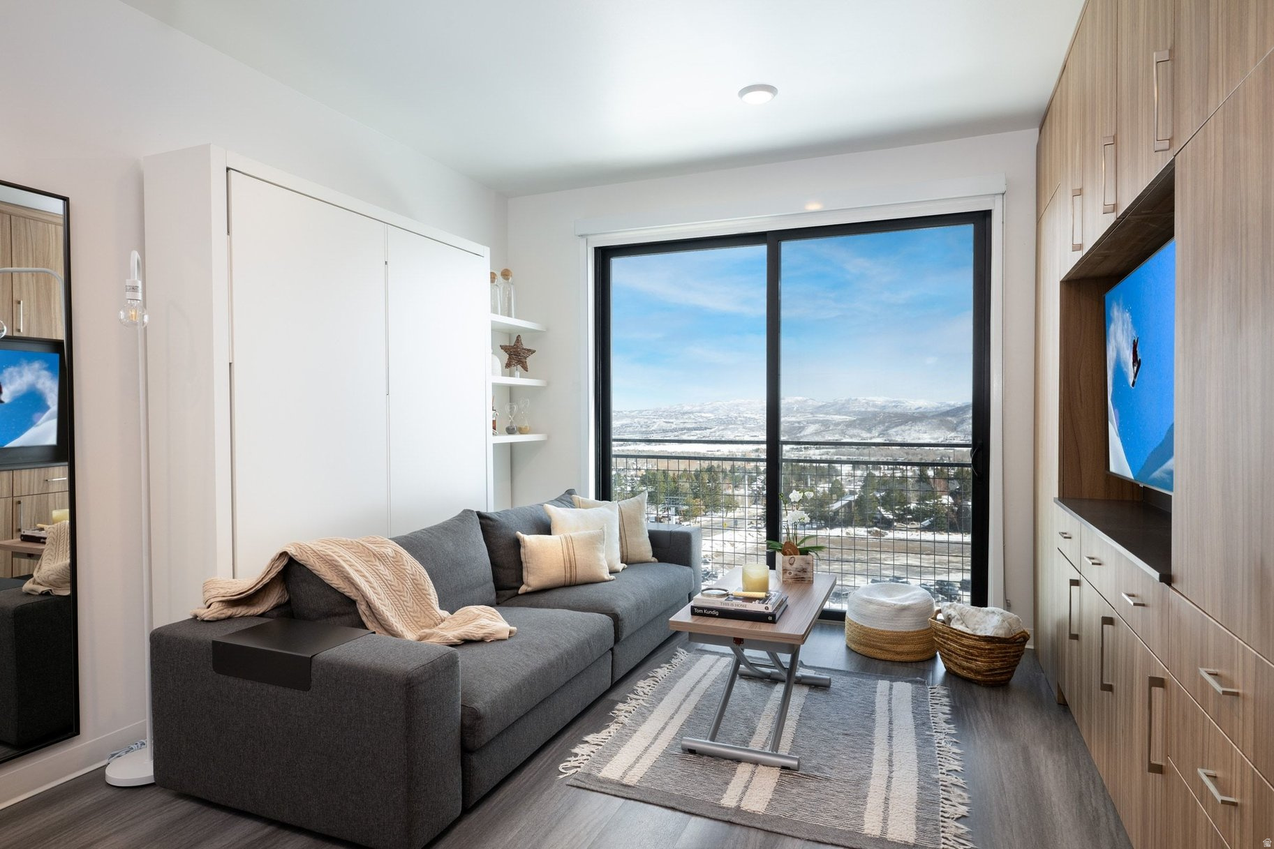 CANYON HAUS/YOTELPAD - Residential