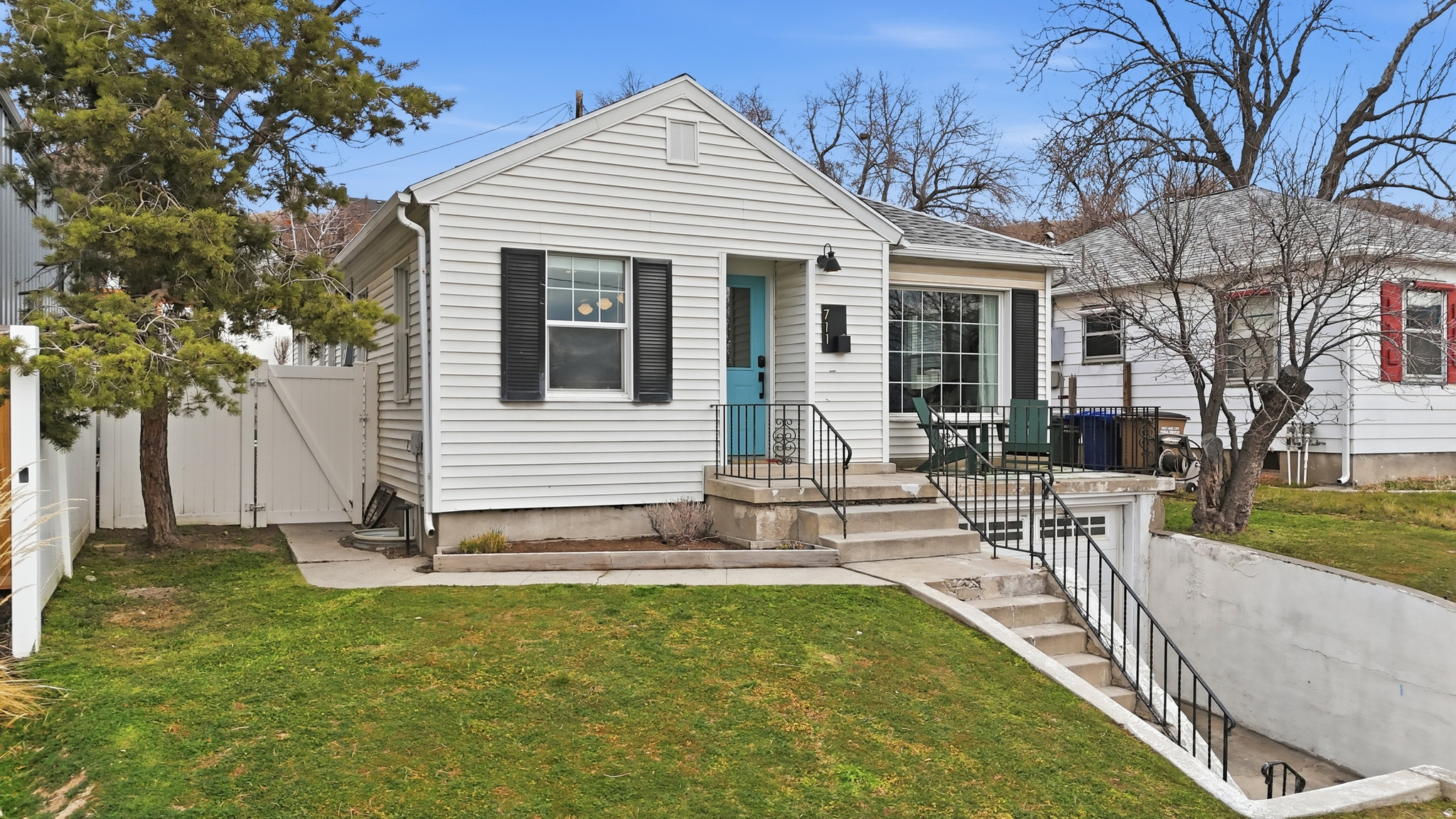 THE AVENUES - Residential