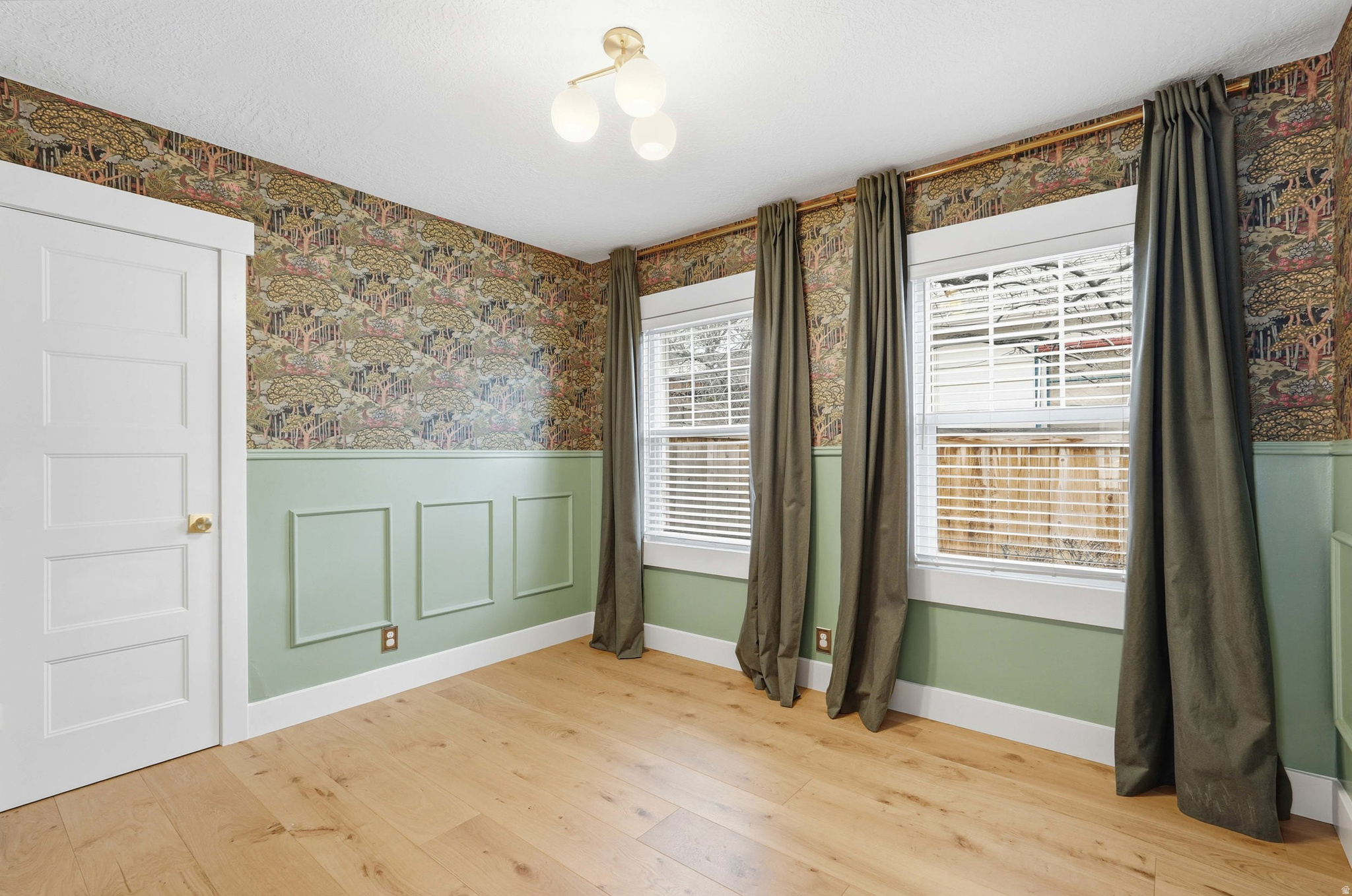 THE AVENUES - Residential