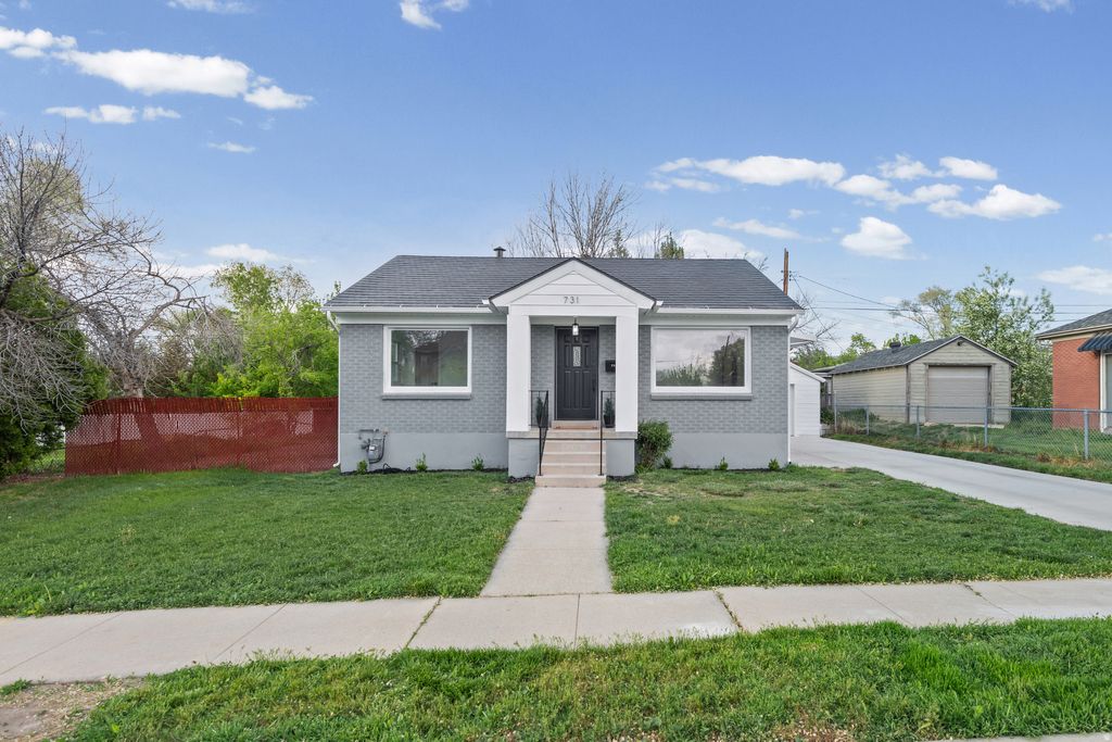Photo of 731 E BARROWS AVE S, Salt Lake City, UT 84106 (MLS # 2150229)
