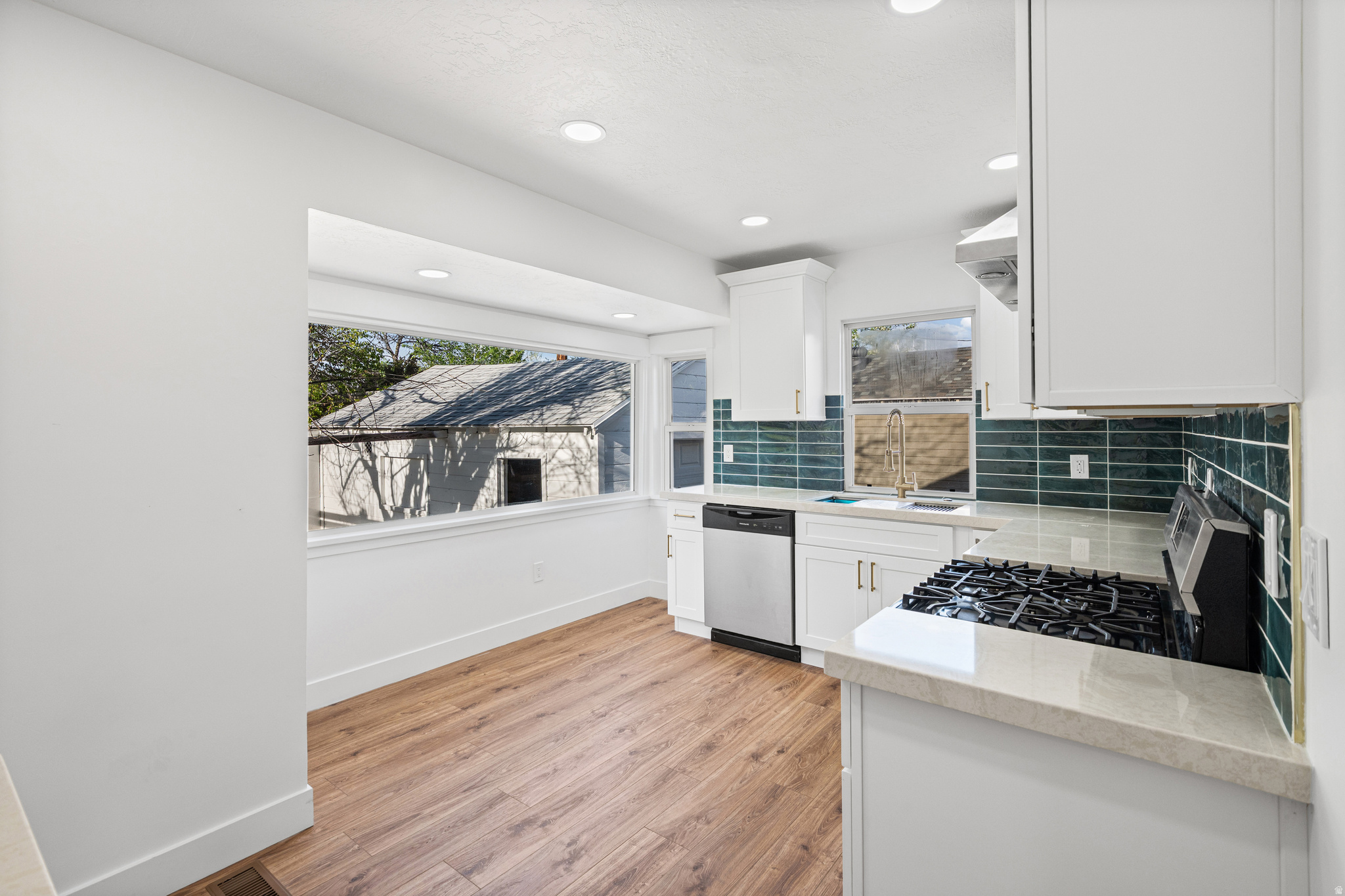 WANDAMERE HEIGHTS - Residential