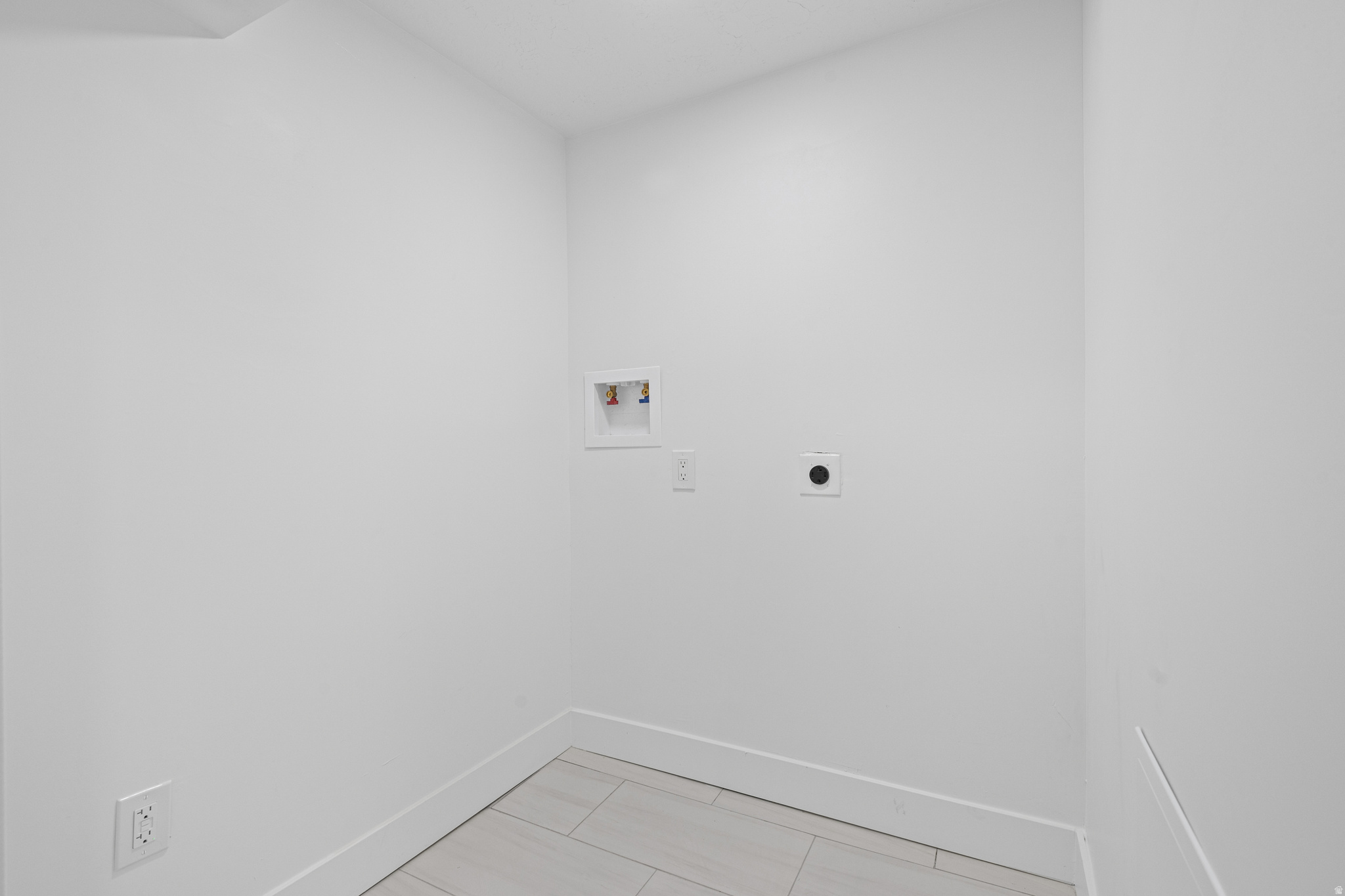 WANDAMERE HEIGHTS - Residential