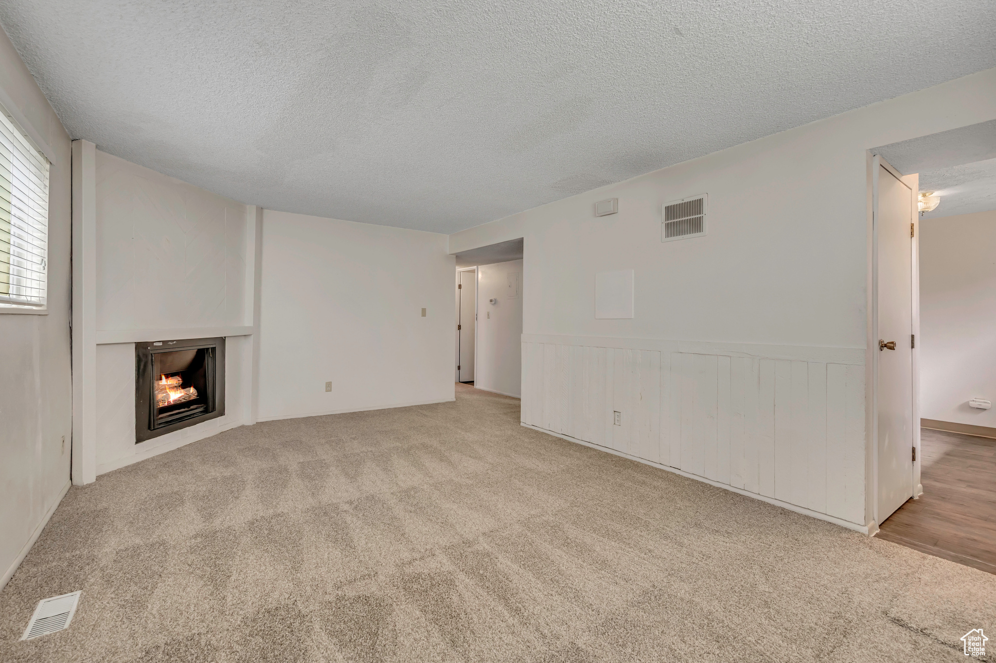 LAKEVIEW CONDOS - Residential