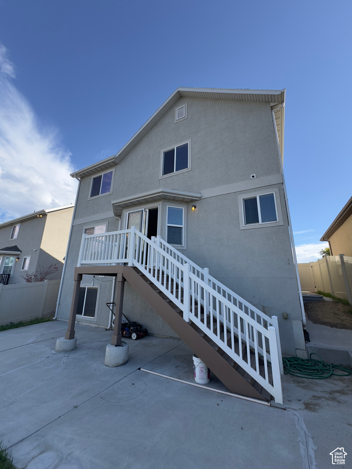 WANDERWOOD COVE - Residential