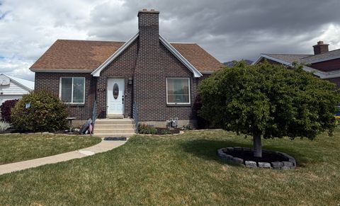 Photo of 287 E 100 N, Orem, UT 84057 (MLS # 2154643)