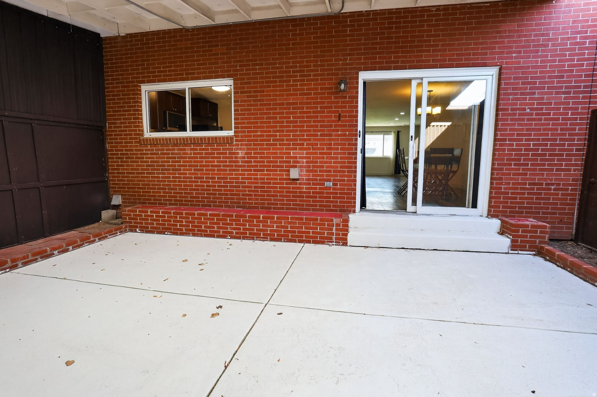 EMERALD HILLS - Residential