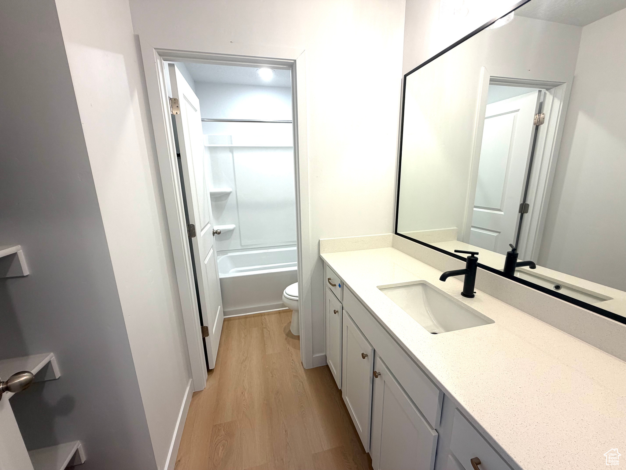 FIREFLY - Residential