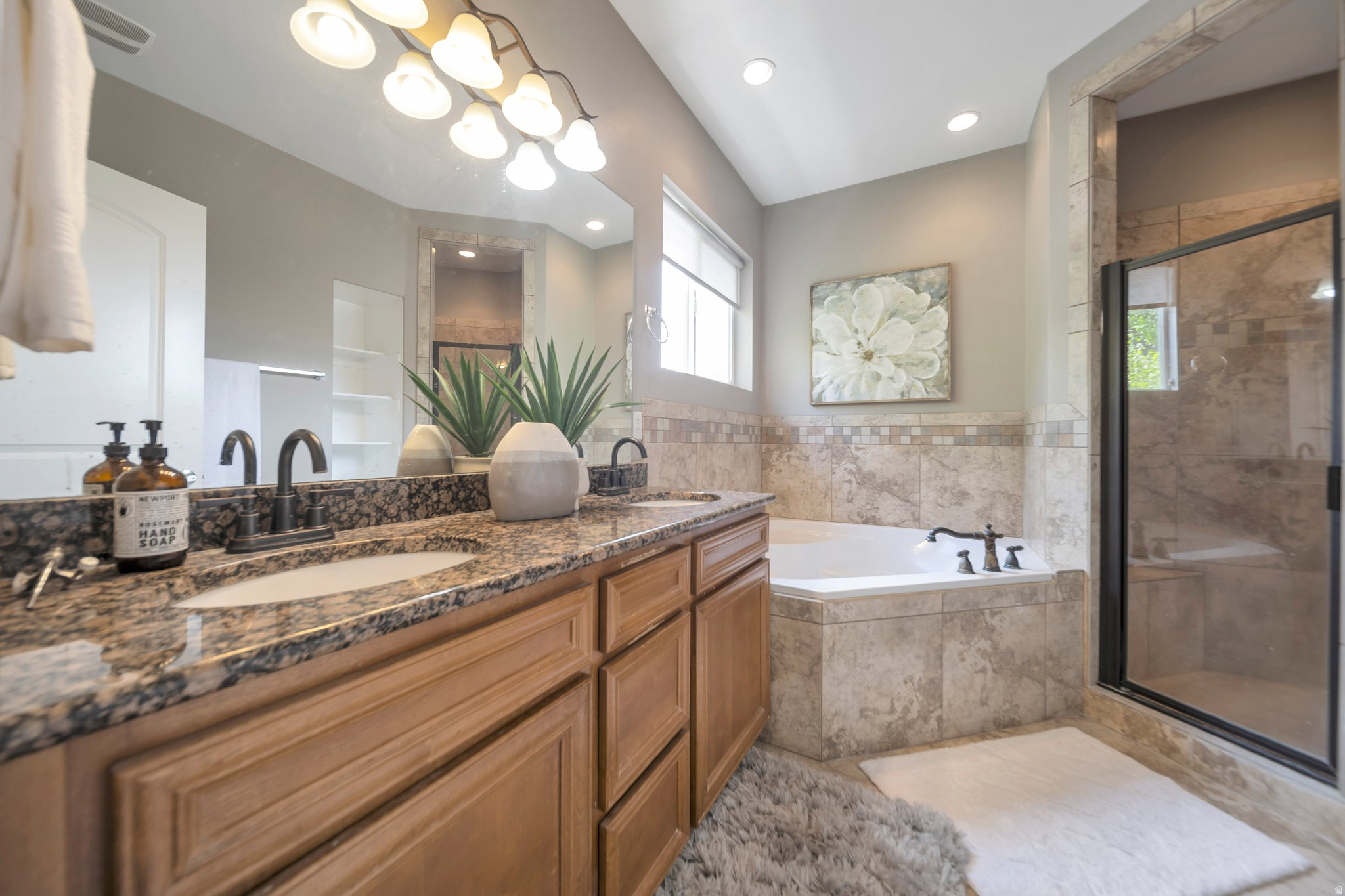 EAGLE SUMMIT PHASE 2 - Residential