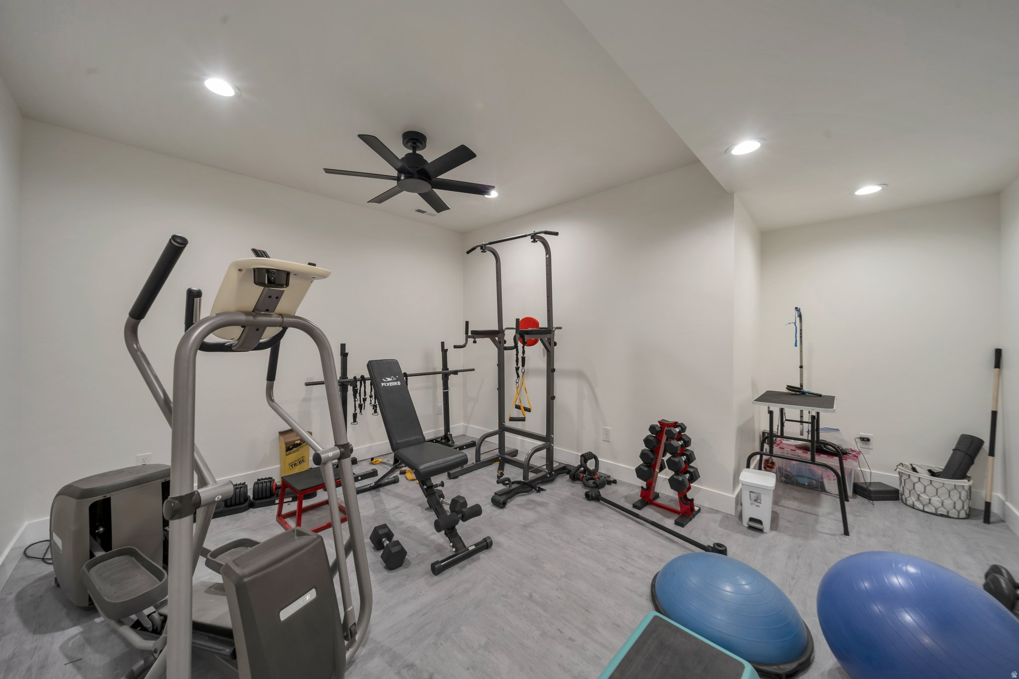 EAGLE SUMMIT PHASE 2 - Residential