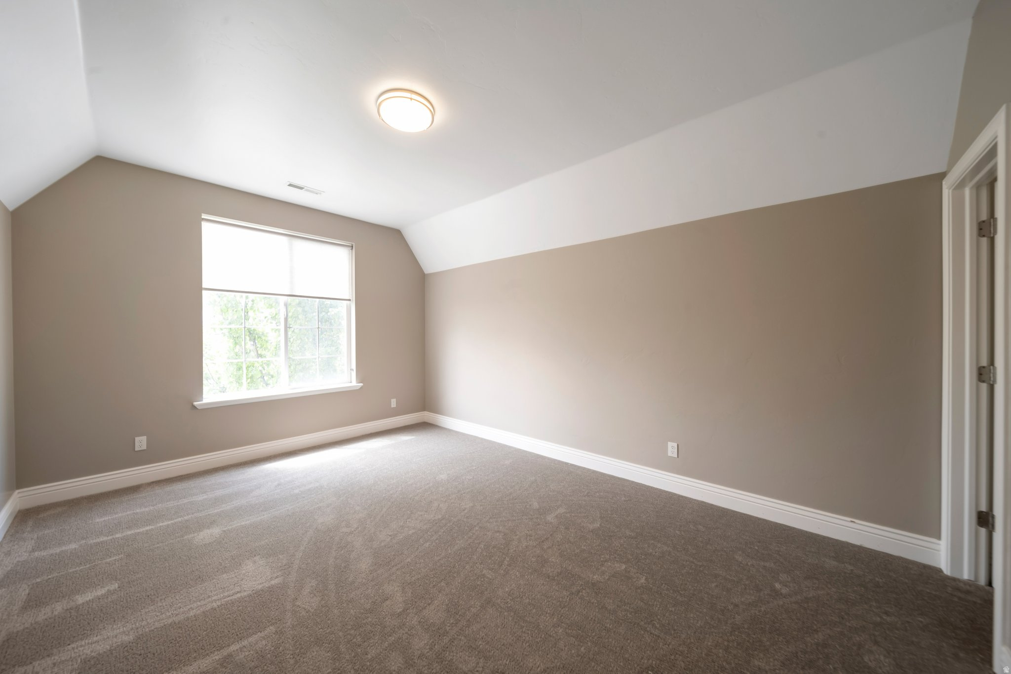 EAGLE SUMMIT PHASE 2 - Residential