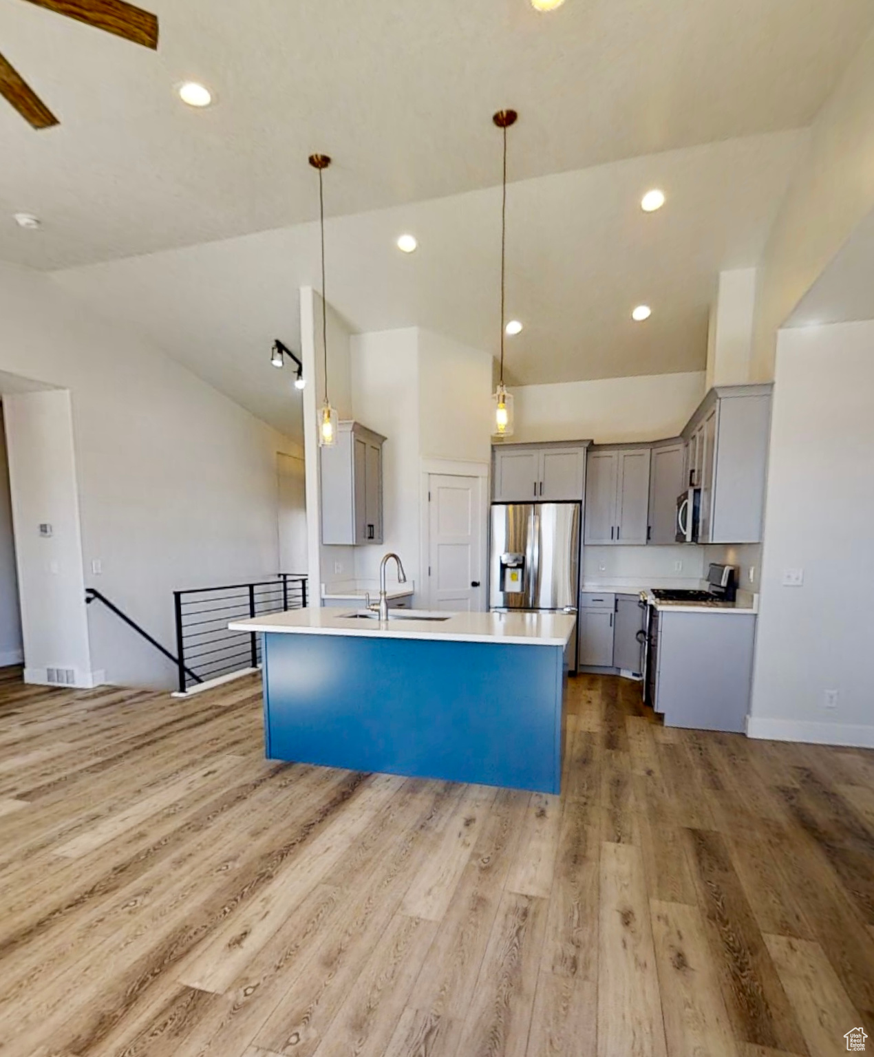 SPRING FIELD ESTATES - Residential