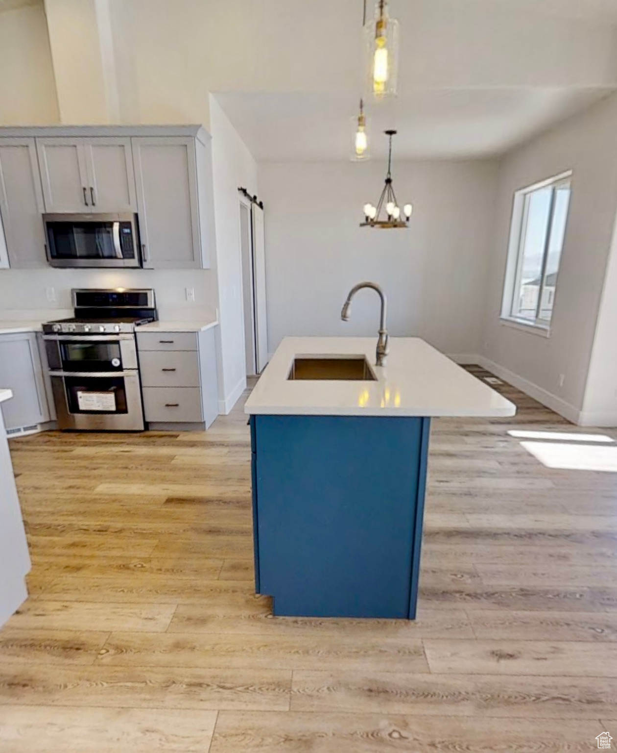 SPRING FIELD ESTATES - Residential