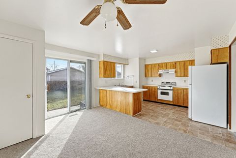 Tiny photo for 200 COBBLE CREEK RD, North Salt Lake, UT 84054 (MLS # 2126137)