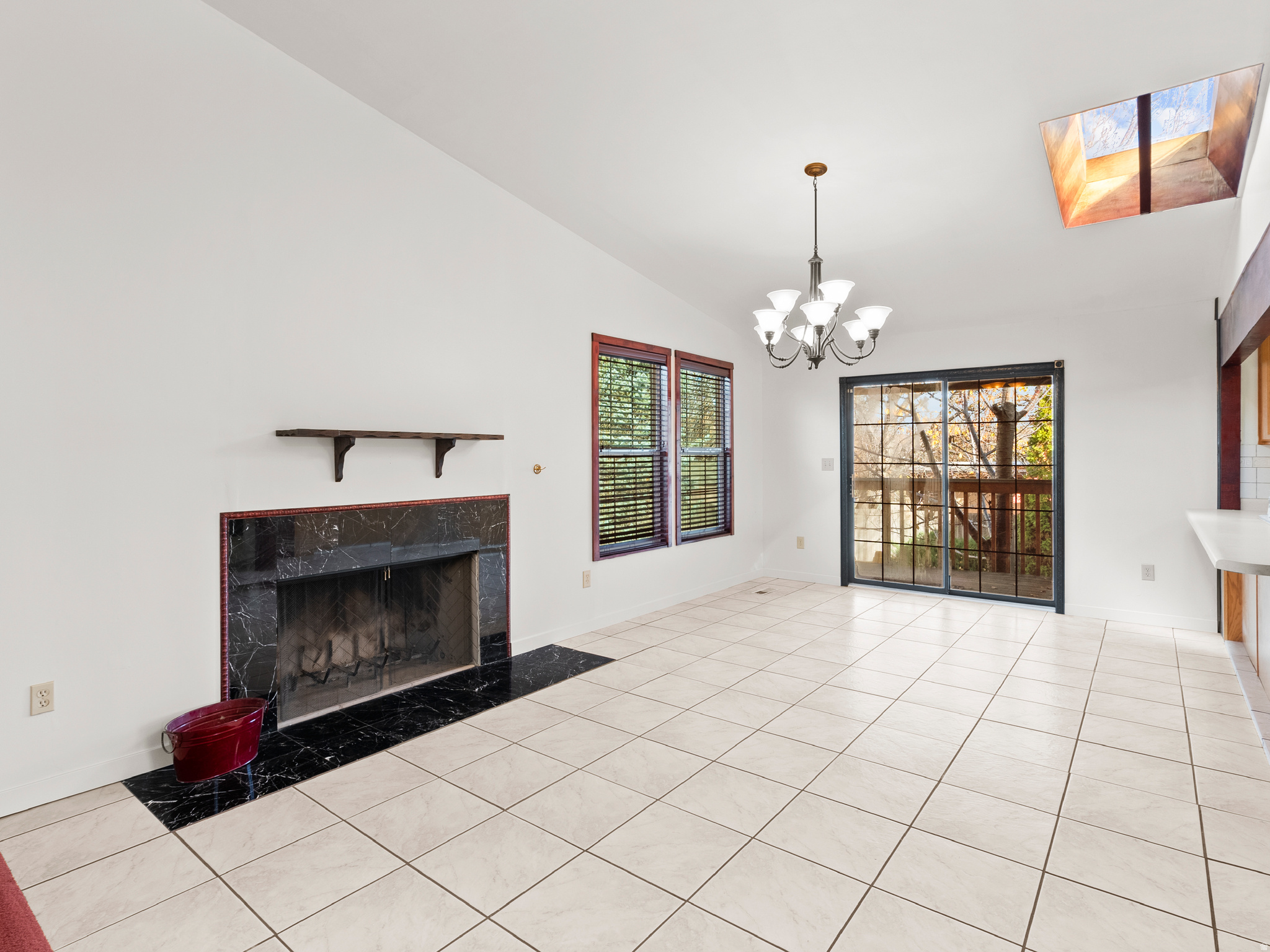 DIXIE VALLEY #7 - Residential