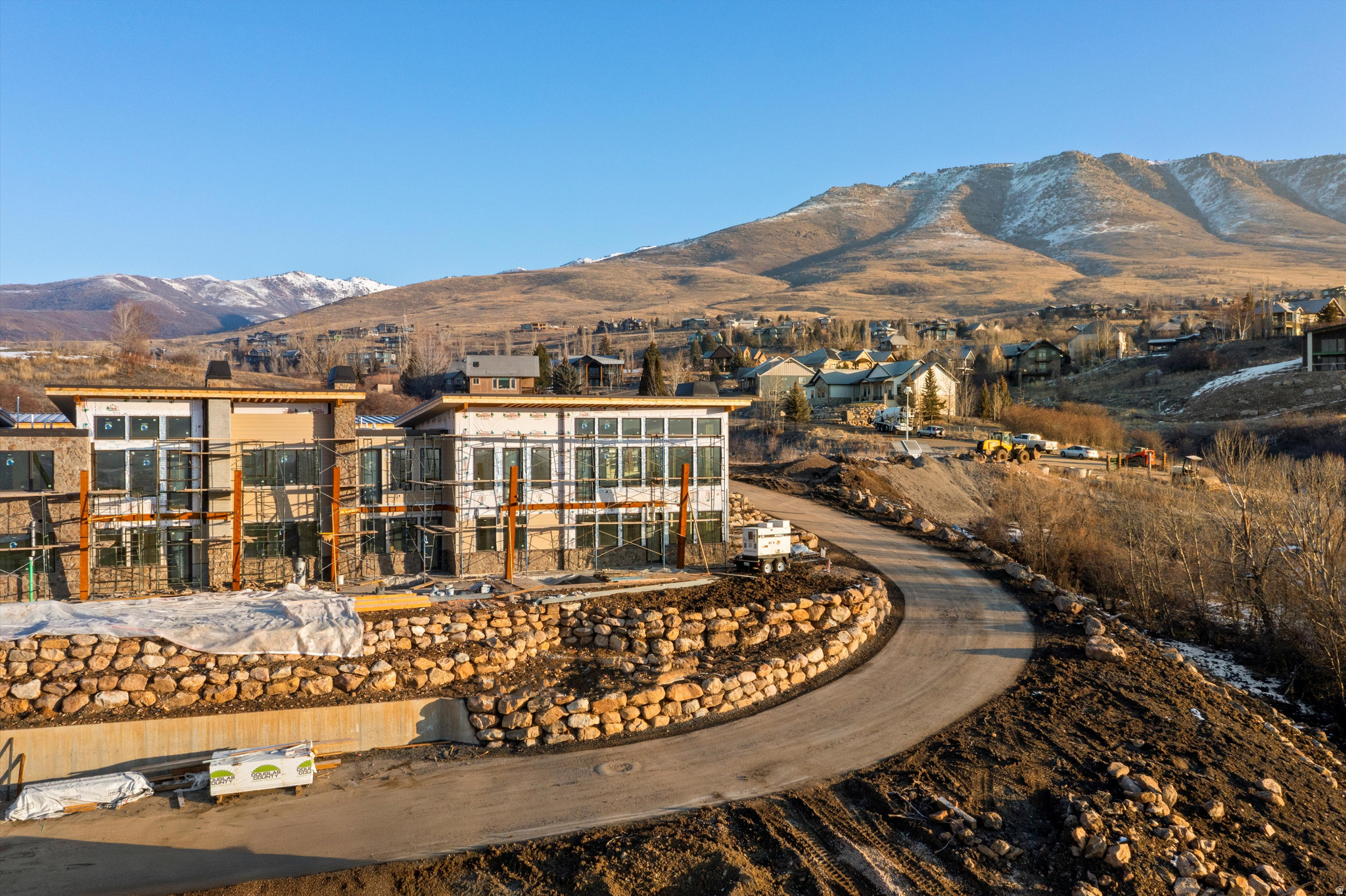 THE RIDGE TOWNHOMES - Residential