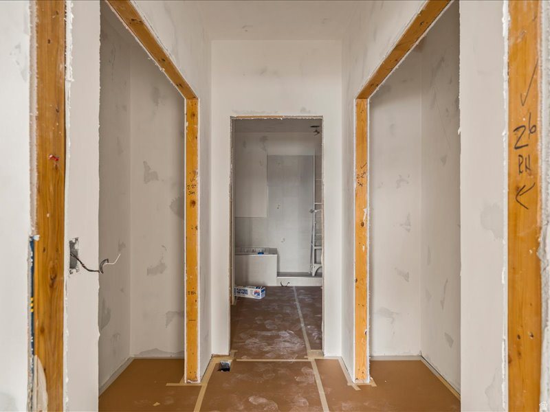 THE RIDGE TOWNHOMES - Residential