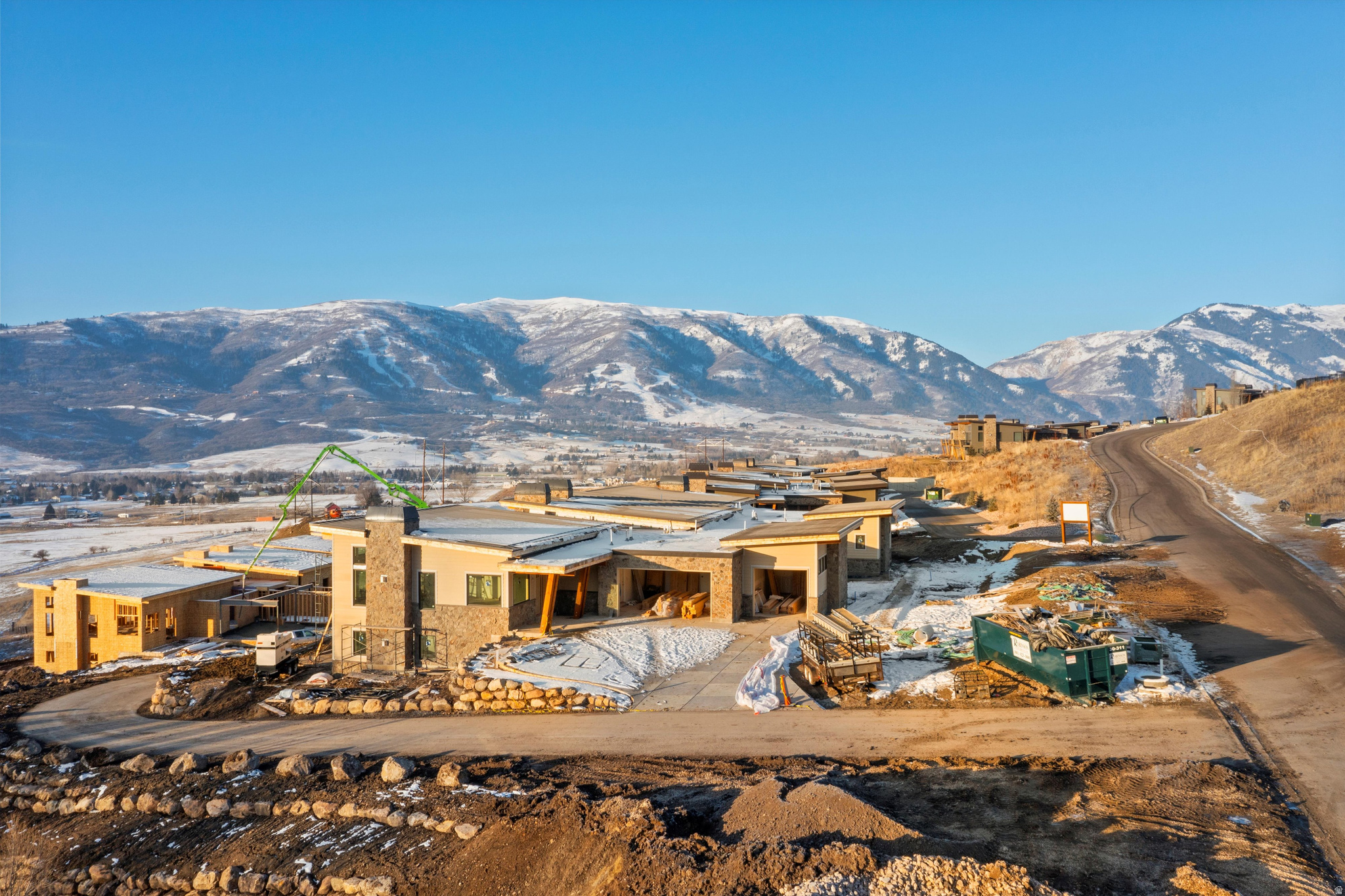 THE RIDGE TOWNHOMES - Residential