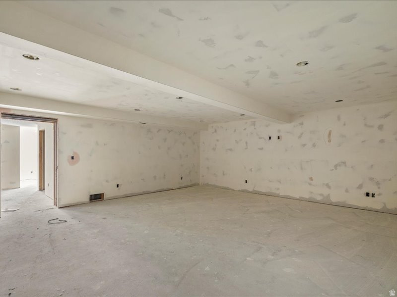 THE RIDGE TOWNHOMES - Residential