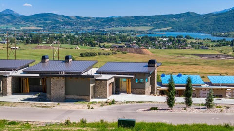 Townhouse For Sale - 5338 E 3425 #1001<br/> Weber County, Eden, UT 84310